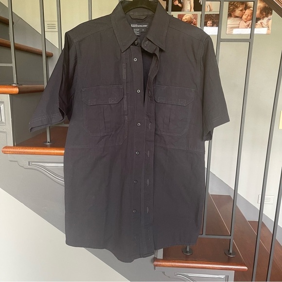 5.11 Tactical Mens Short Sleeve Button Down Black Shirt Size small - Picture 7 of 15